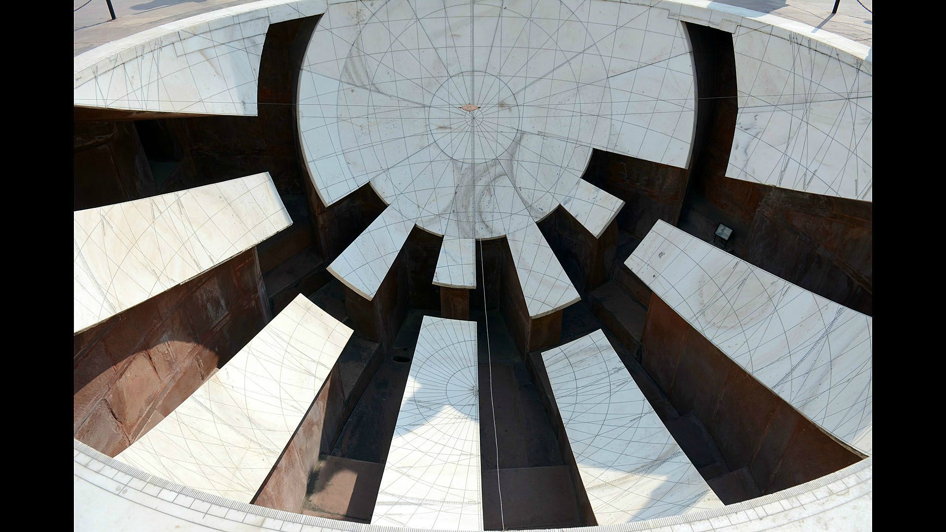 Jantar Mantar - największe i najlepiej zachowane obserwatorium astronomiczne z instrumentami z kamienia